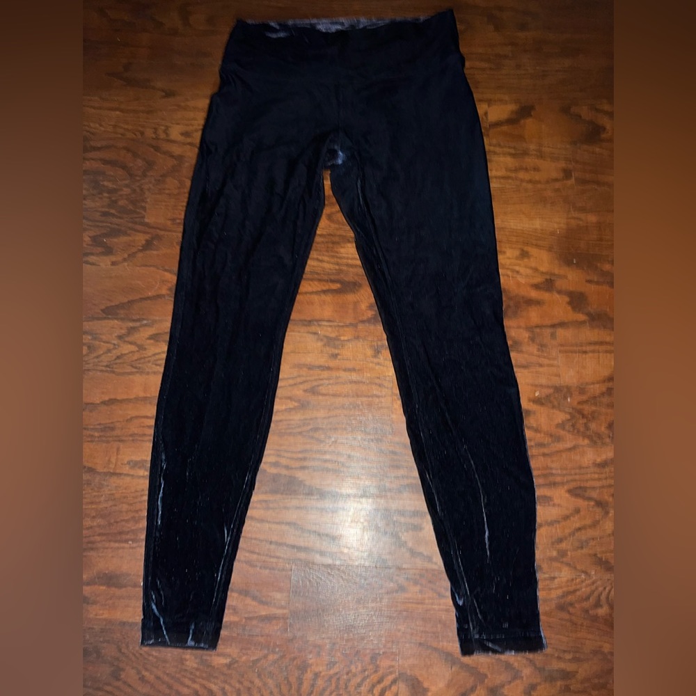 NWT LULULEMON velvet Under Wunder leggings in black velvet size 12